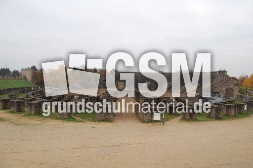 Xanten - Amphitheater 03.JPG